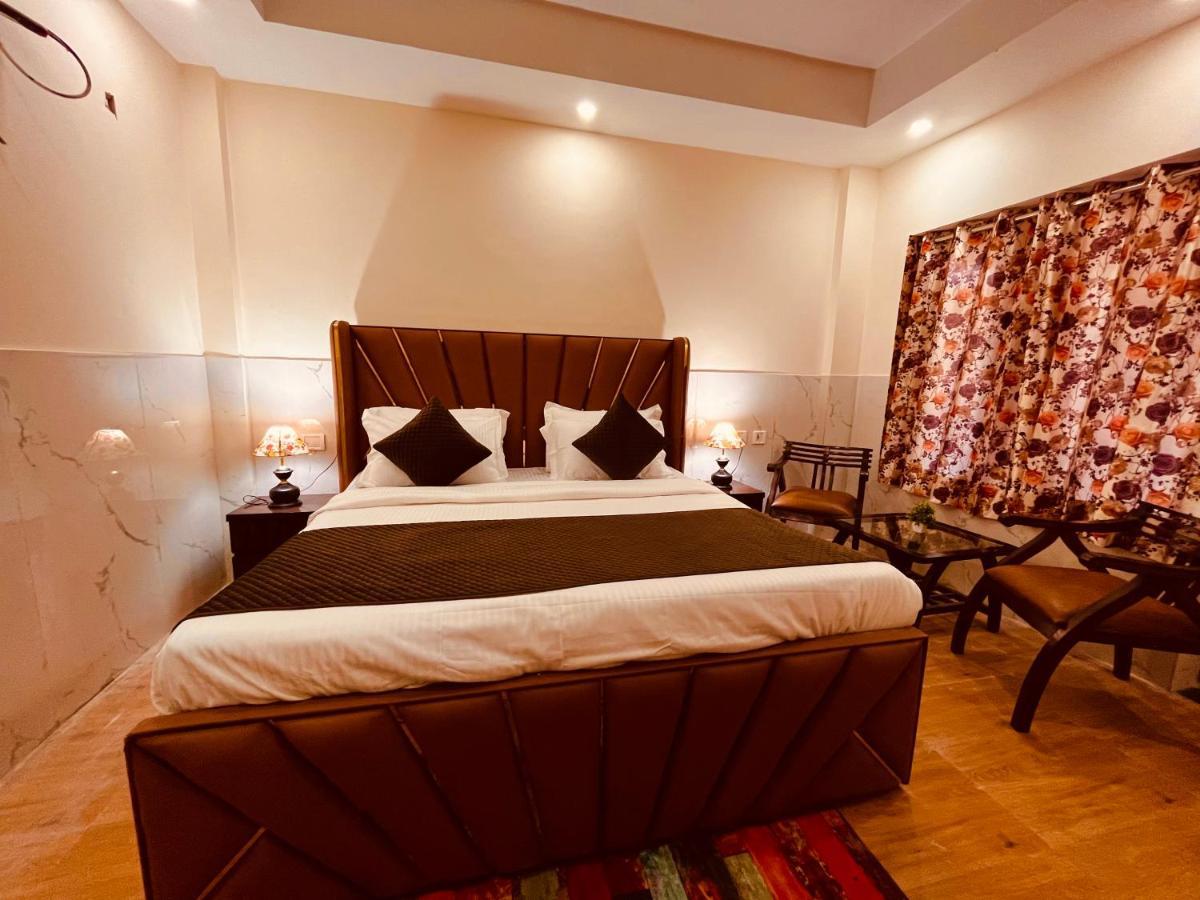River Grand, Mussoorie Bagian luar foto
