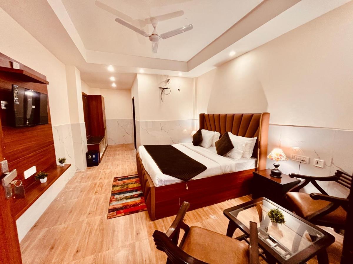 River Grand, Mussoorie Bagian luar foto