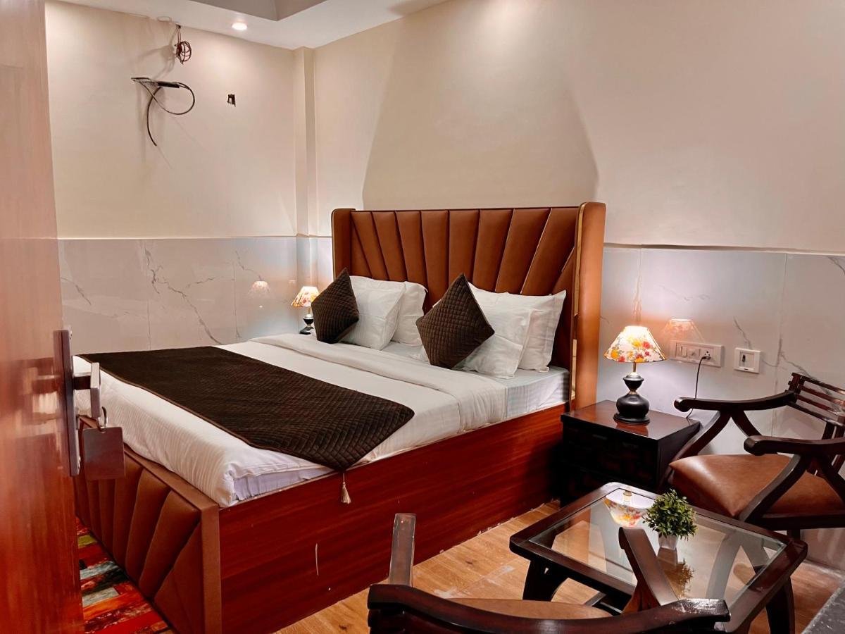 River Grand, Mussoorie Bagian luar foto