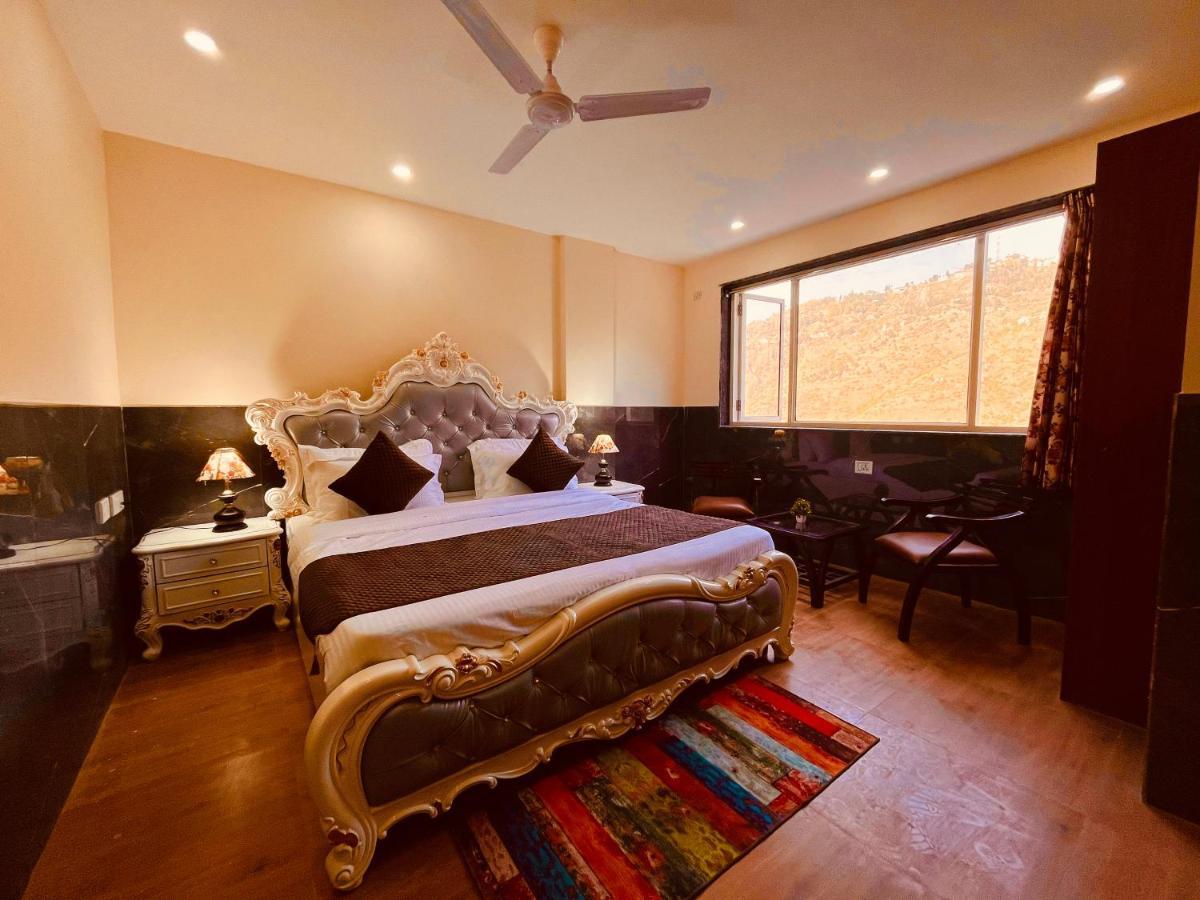River Grand, Mussoorie Bagian luar foto