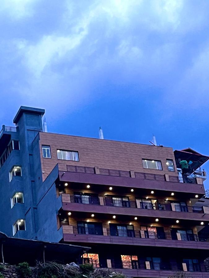 River Grand, Mussoorie Bagian luar foto