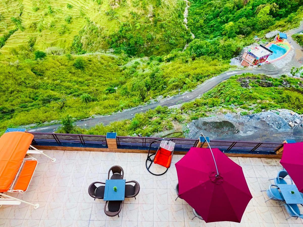 River Grand, Mussoorie Bagian luar foto