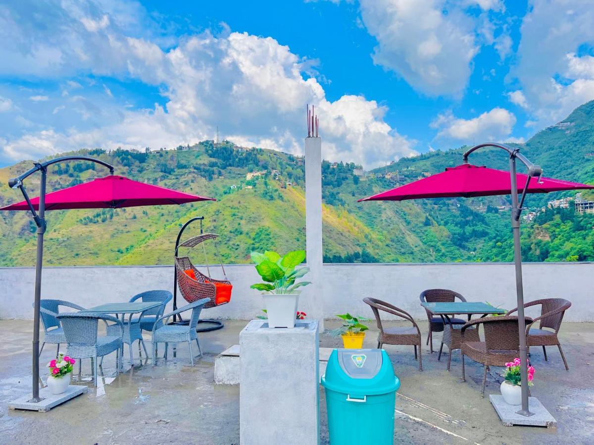 River Grand, Mussoorie Bagian luar foto